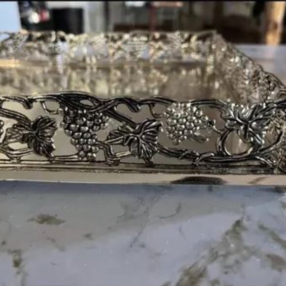TRAY, NATURE HOME DÉCOR, GRAPE CLUSTER & LEAVES, MIRROR / SILVER - Picture 4 of 6